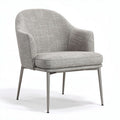 Grijze fauteuil met metalen poten en afmetingen van 70 x 70 x 80 cm